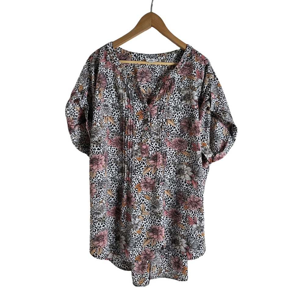Avenue Floral Leopard Print Pintuck Blouse Pink Black Size 26/28 Whimsical